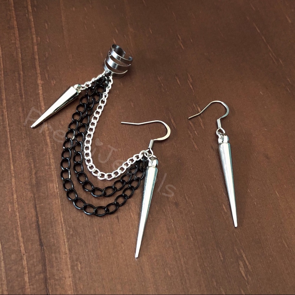 Unworn Big Spike Chain Ear Cuff Earrings Set